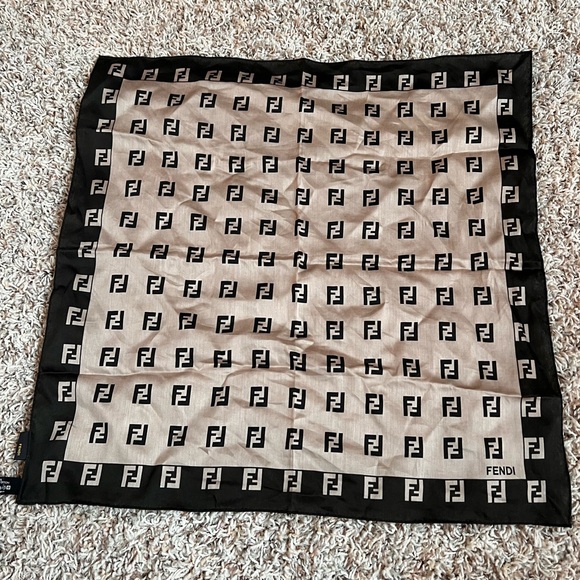 FENDI brown and tan monogram bag scarf - Picture 6 of 7